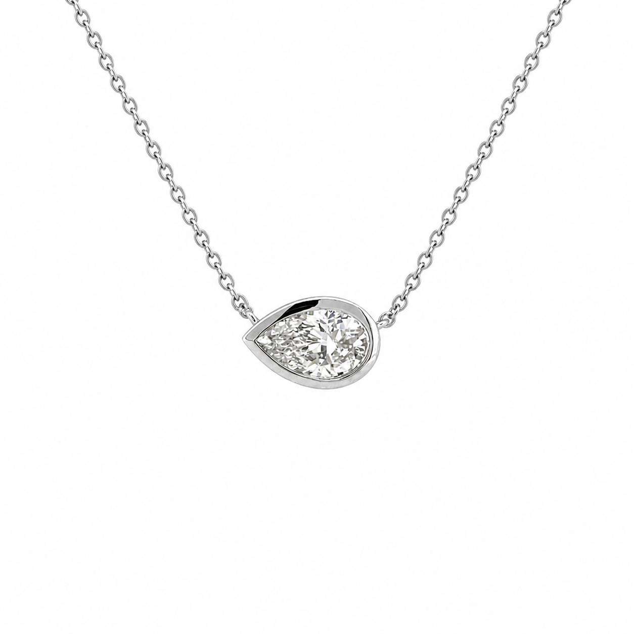 Étoile East-West Pear Pendant