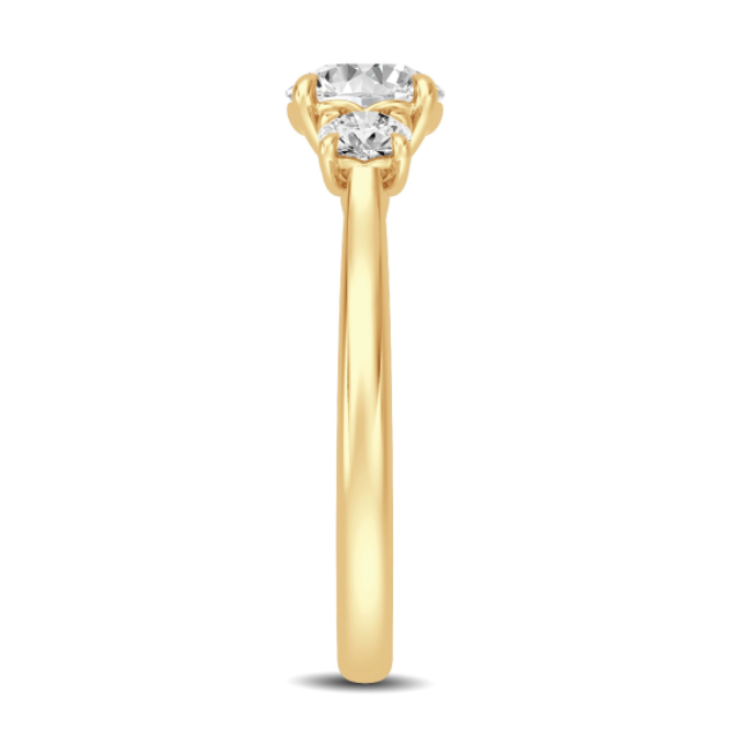 Three-stone diamond Ring