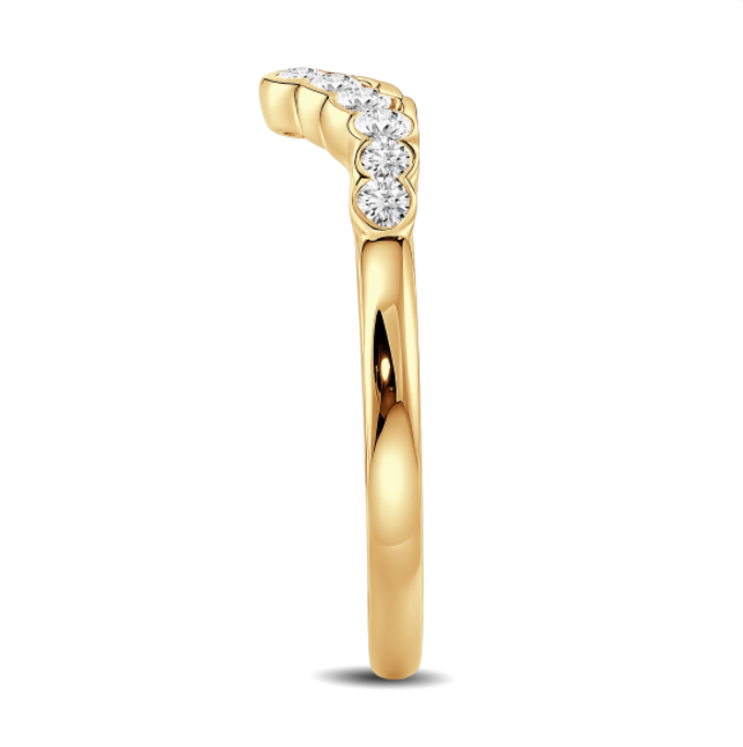 Curved Round Diamond Bezel Set Band
